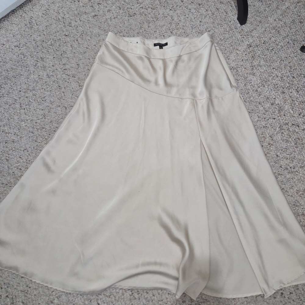 Elegant Cream Women's Skirt Size 16